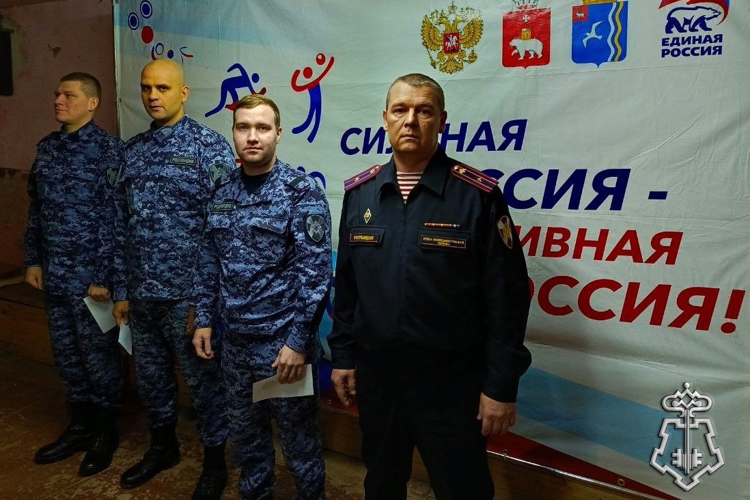 В ПРИКАМЬЕ СОТРУДНИКИ ВНЕВЕДОМСТВЕННОЙ ОХРАНЫ РОСГВАРДИИ ПРИНЯЛИ УЧАСТИЕ В ПЕРВЕНСТВЕ ПО ПУЛЕВОЙ СТРЕЛЬБЕ