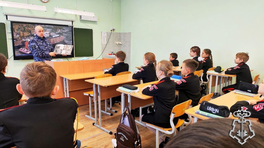 В ПЕРМСКОМ КРАЕ ПРОШЛО СОВЕЩАНИЕ ПО ПОВЫШЕНИЮ АНТИТЕРРОРИСТИЧЕСКОЙ ЗАЩИЩЕННОСТИ ОБРАЗОВАТЕЛЬНЫХ ОРГАНИЗАЦИЙ