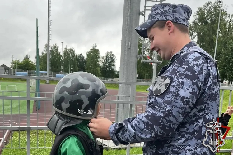 В ПЕРМСКОМ КРАЕ ПРОДОЛЖАЕТСЯ АКЦИЯ «КАНИКУЛЫ С РОСГВАРДИЕЙ»
