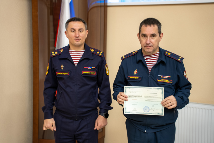 В Подмосковье завершились курсы повышения квалификации руководителей подразделений вневедомственной охраны Росгвардии