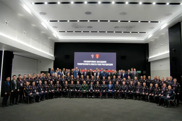 Руководитель вневедомственной охраны по Пермскому краю принял участие в Техническом совете ГУВО Росгвардии в Екатеринбурге